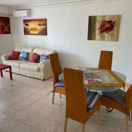 Apartment 3p, Cannes, Domaine Securise, Piscine, Tennis, Golf, 3 Etoiles *