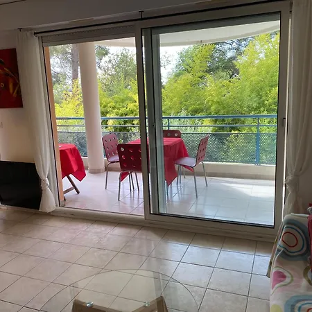 3p, Cannes, Domaine Securise, Piscine, Tennis, Golf, 3 Etoiles Apartment