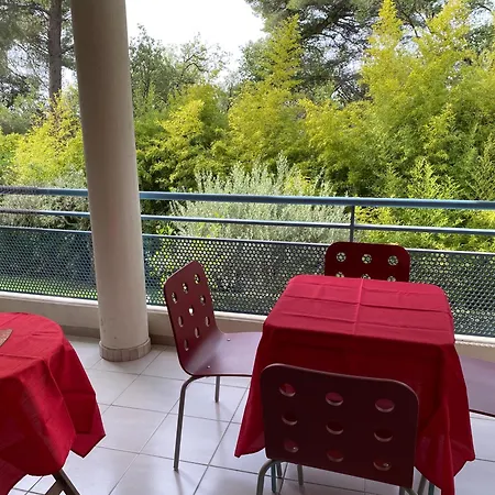 Appartement 3p, Cannes, Domaine Securise, Piscine, Tennis, Golf, 3 Etoiles Cannes