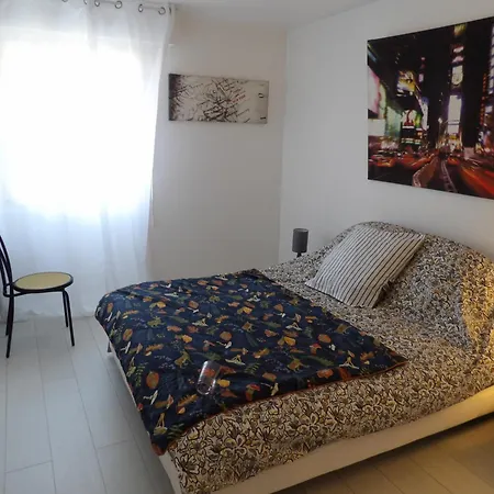 Apartment 3p, Cannes, Domaine Securise, Piscine, Tennis, Golf, 3 Etoiles Cannes