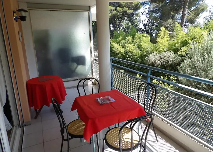 3p, Cannes, Domaine Securise, Piscine, Tennis, Golf, 3 Etoiles アパート カンヌ